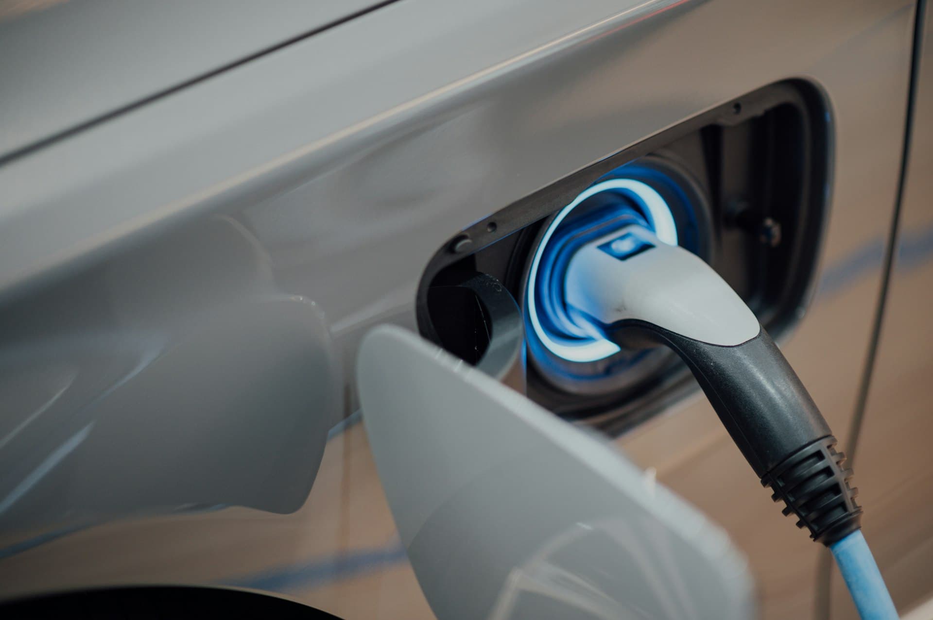 Video Launch Mobil Listrik