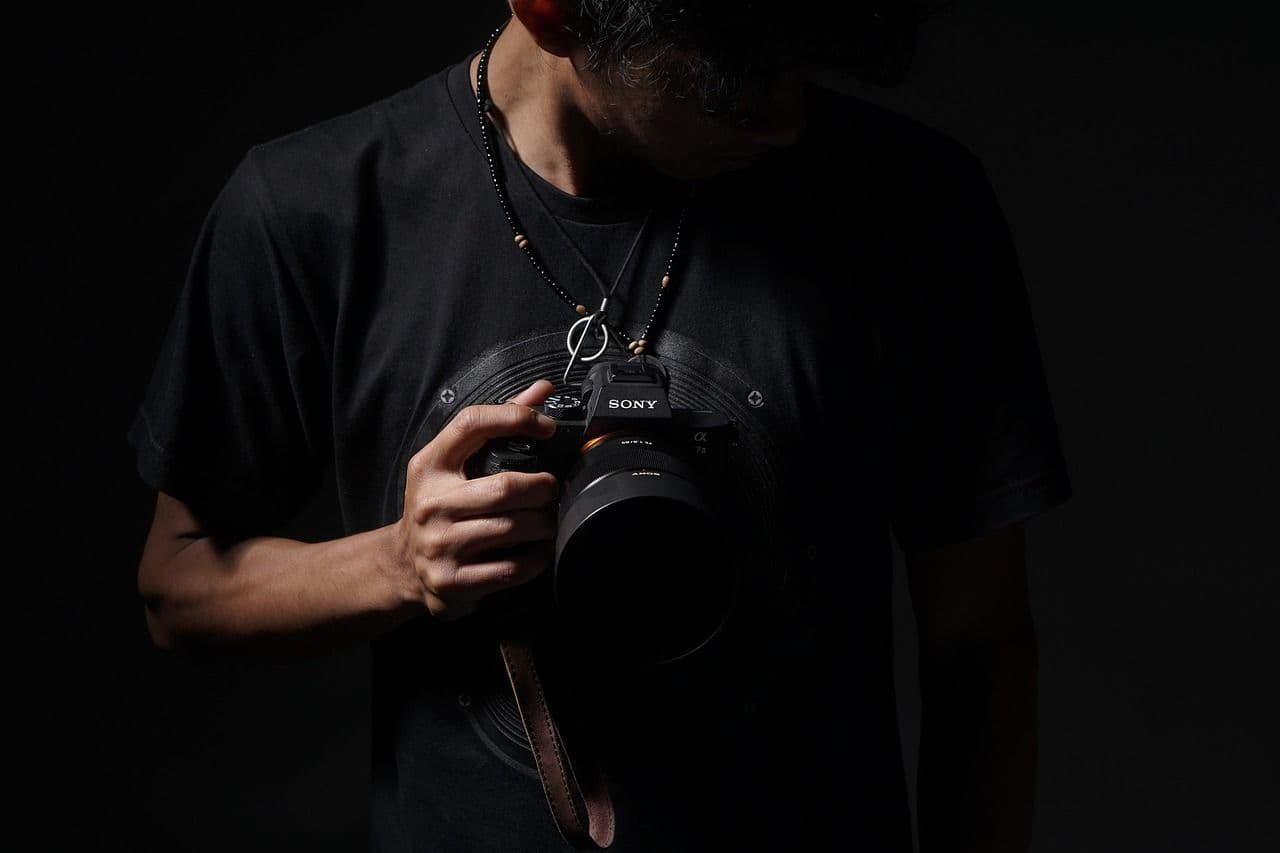 Sony FX6 Review - 6 Bulan Verdict dari Set Production Jakarta - ilustrasi cover