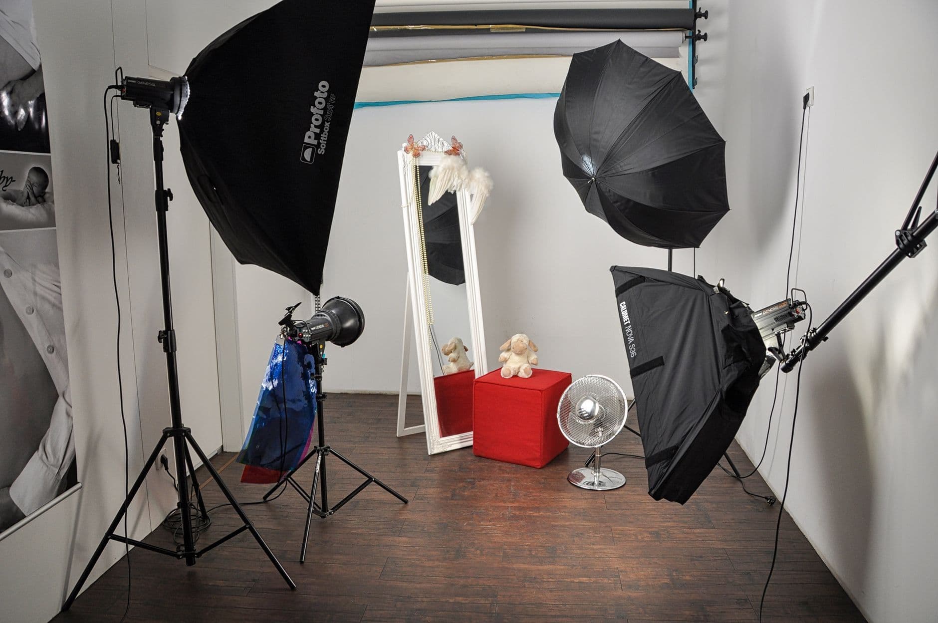 Setup softbox studio untuk photoshoot tradisional