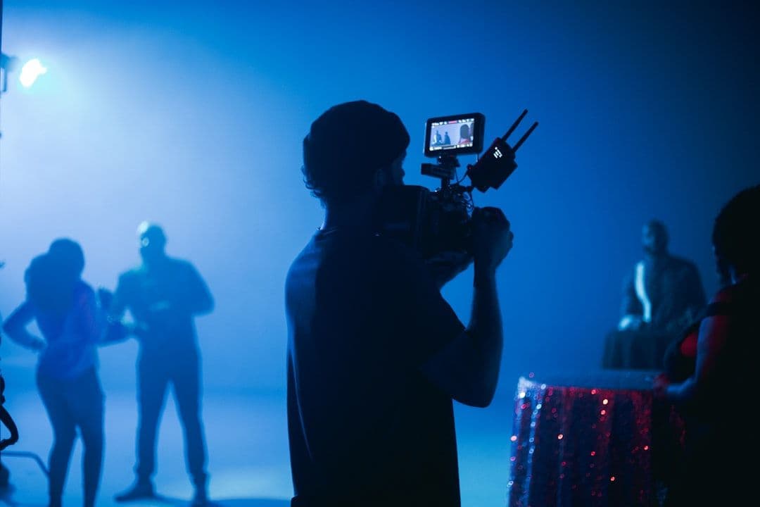 Jasa Video Marketing — Format Konten dari TVC sampai Reels untuk Brand Premium 2026 — ilustrasi cover