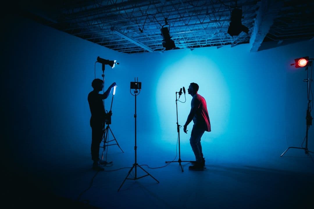 Body 2 — sesi pre-production, storyboard dan moodboard untuk produksi video marketing brand